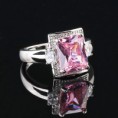 кольцо из серебра 925 пробы с цирконом и розовым топазом